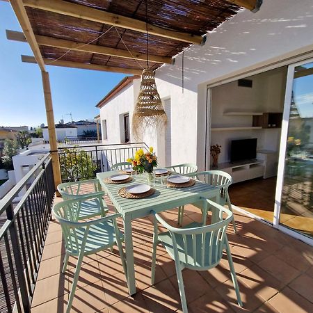 Gorgot P1 I Apartamento Con Terraza Y Piscina Comunitaria Cerca De La Playa Empuriabrava Bagian luar foto