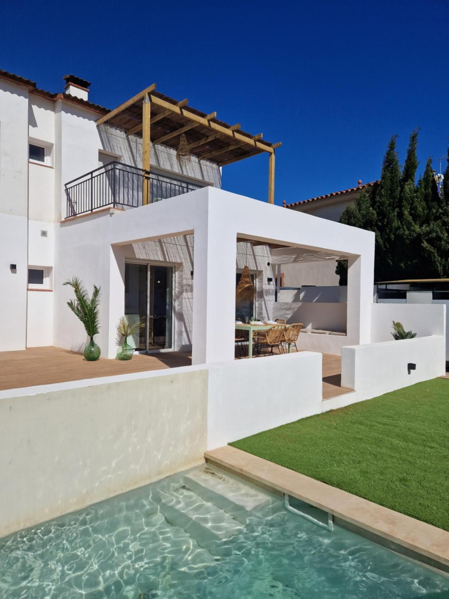 Gorgot P1 I Apartamento Con Terraza Y Piscina Comunitaria Cerca De La Playa Empuriabrava Bagian luar foto
